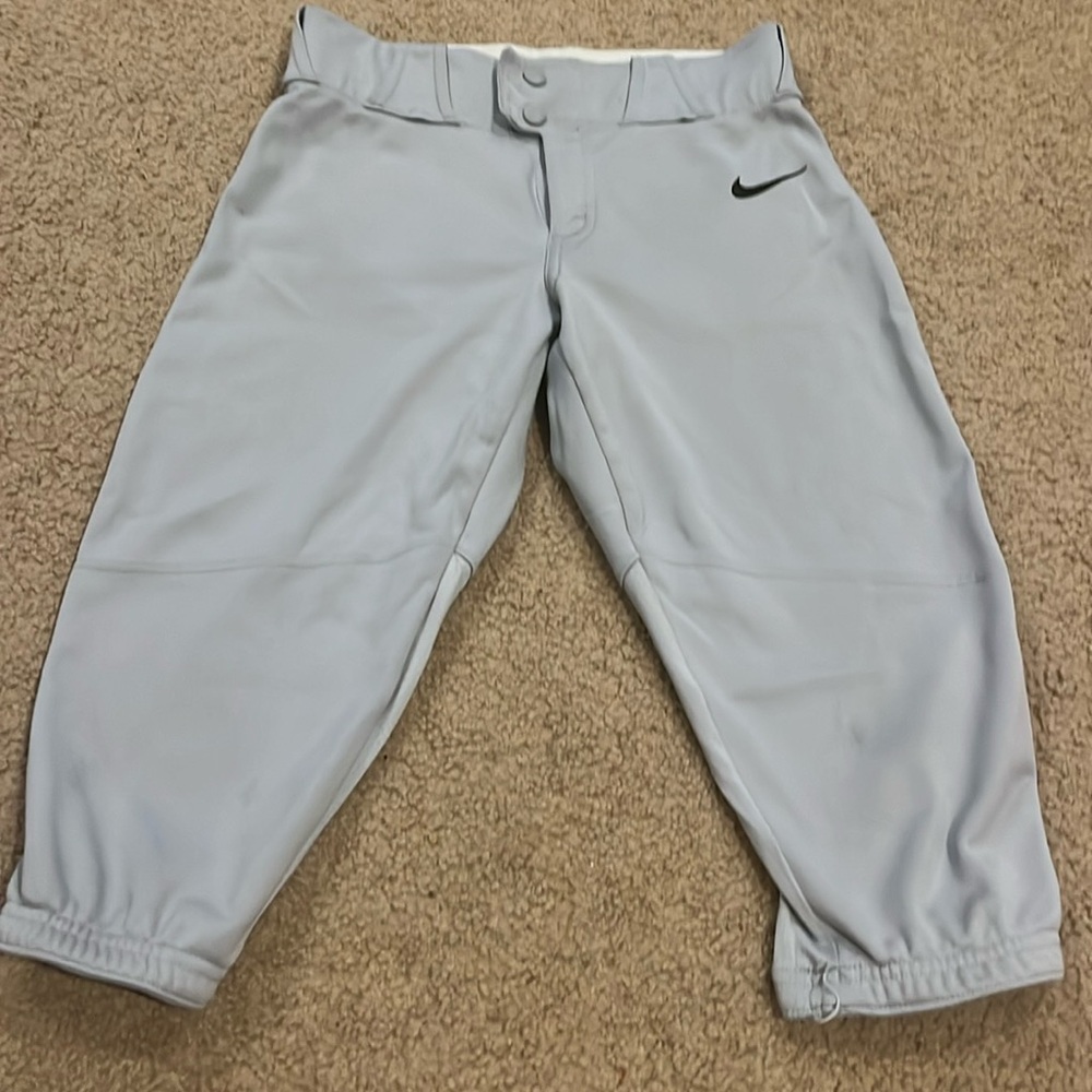 Grey Nike knicker baseball/softball pants size large